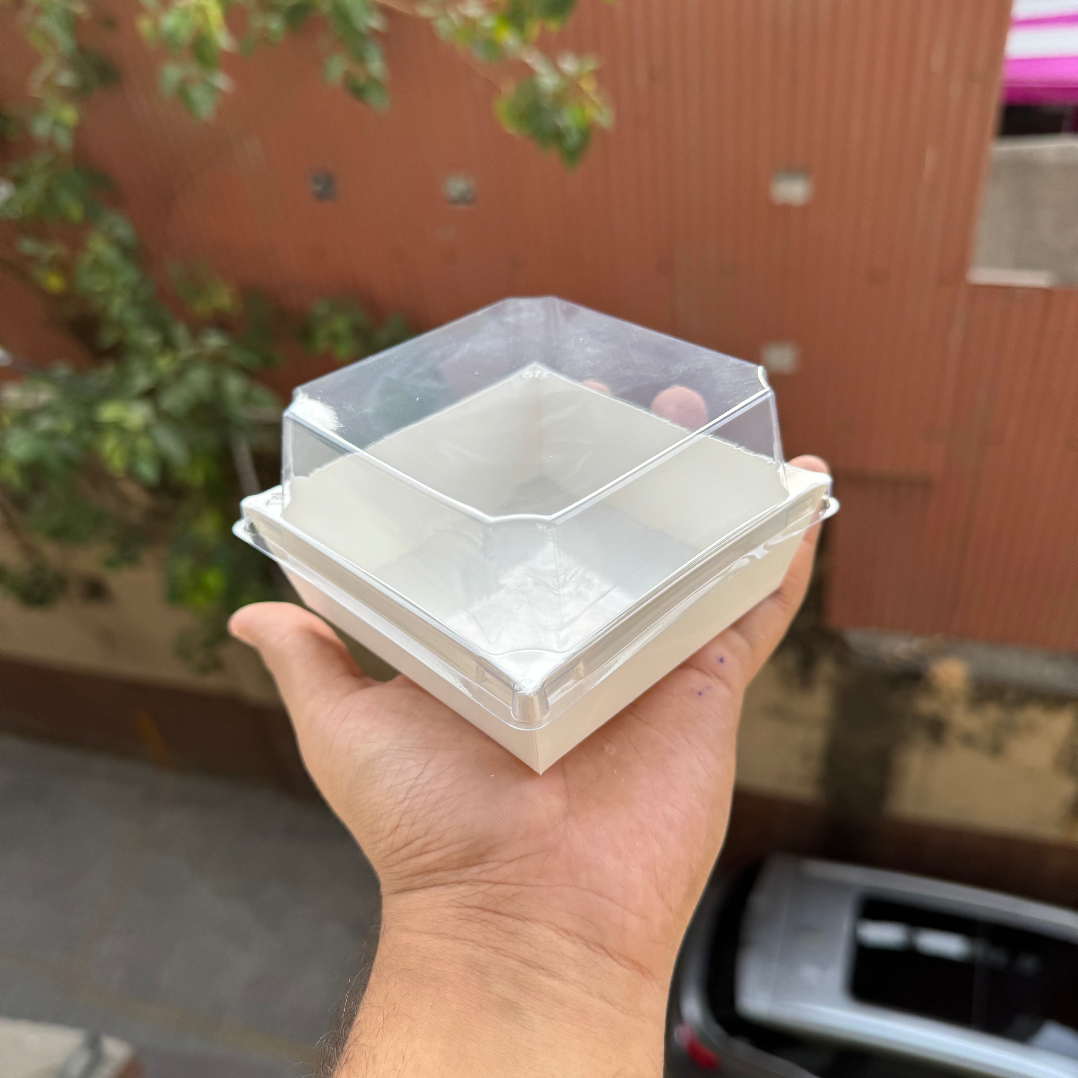 Brownie Liner With Lid White Small (10pc) #Nee