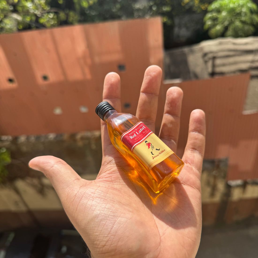 Whiskey Theme Cake Topper – Mini Dummy Alcohol Bottle