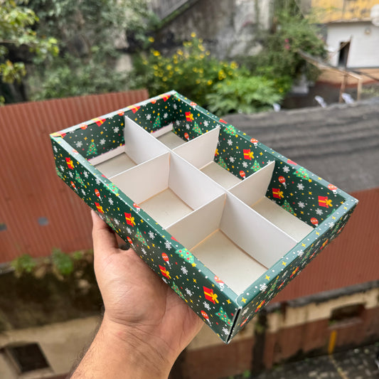 Christmas 6 Partition Box (10pc)