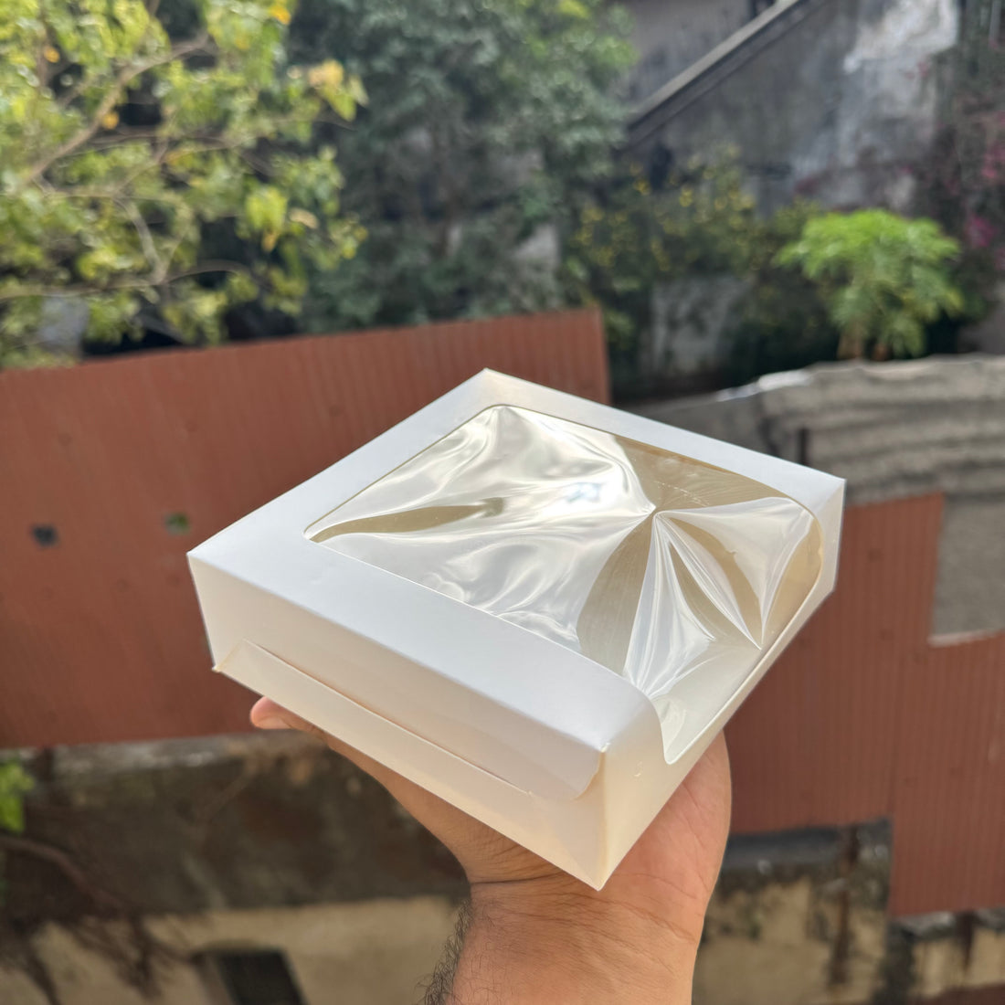 4 Brownie L Shape Window Box White (10pc)
