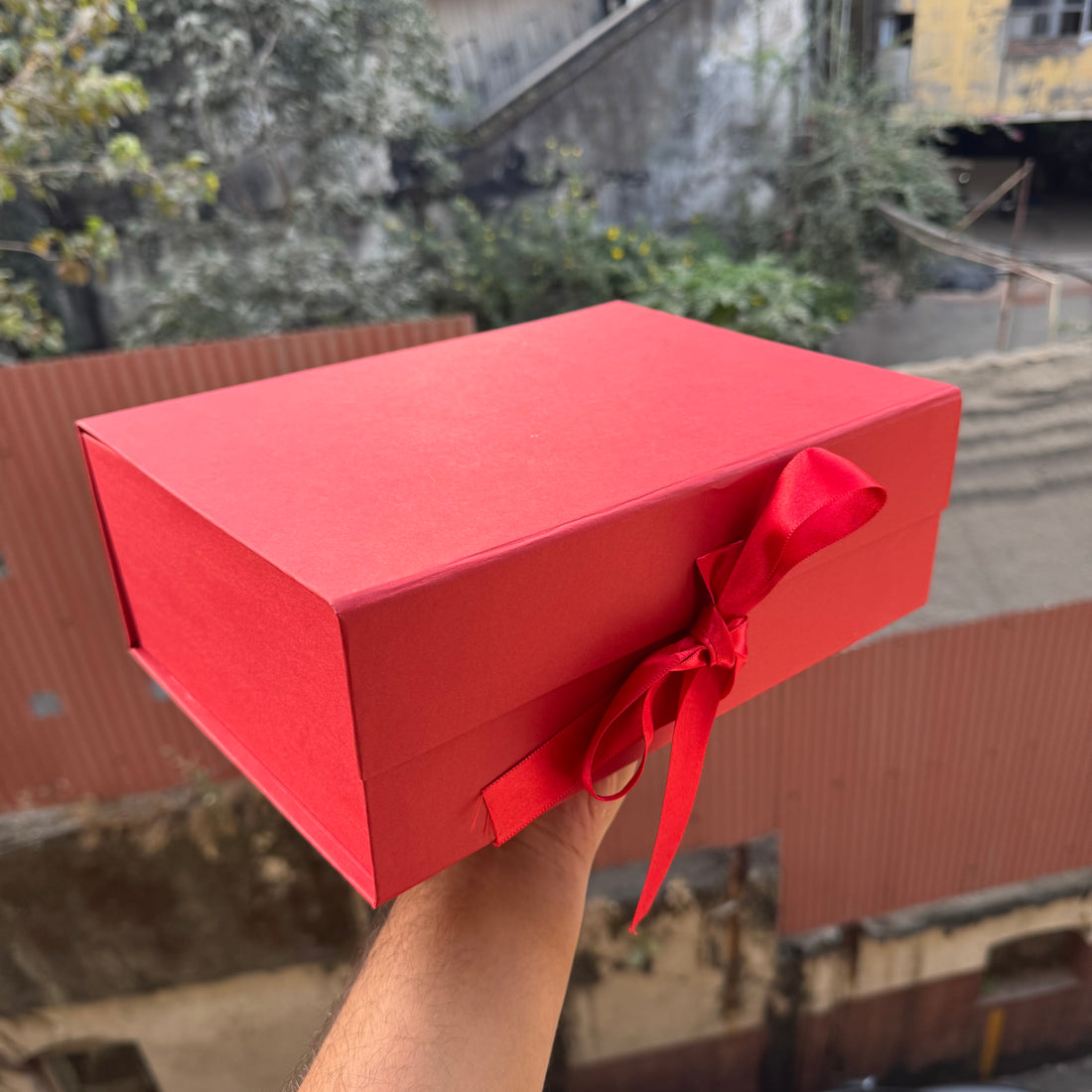 Collapsible Ribbon Trunk Hamper Box