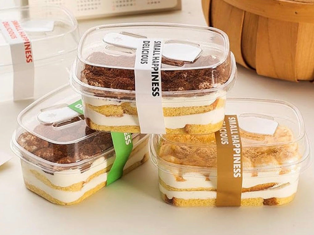 PVC Dessert Container With Spoon (10pc) •