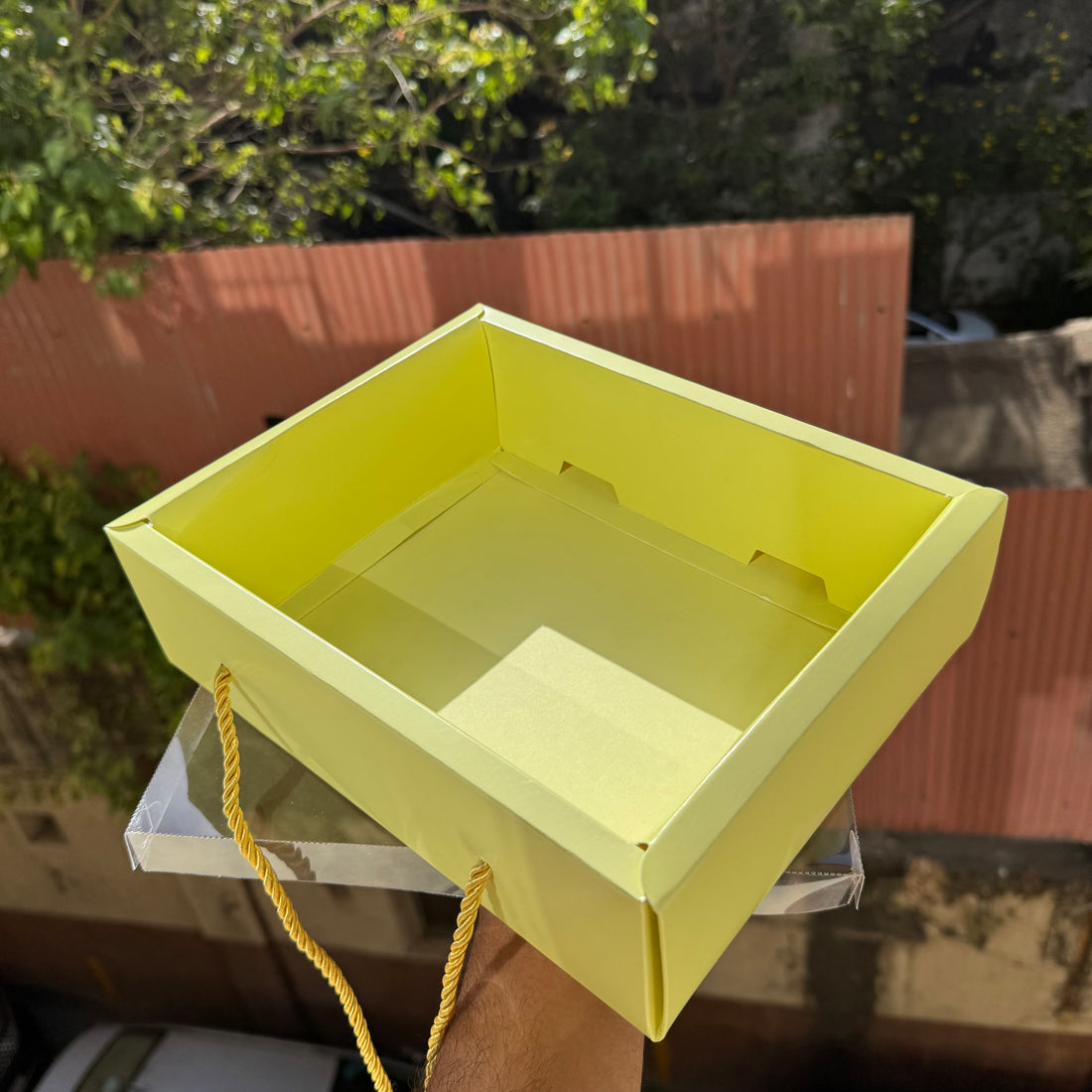 Butter Yellow Hamper Box With Transparent Lid And Handle (10pc)