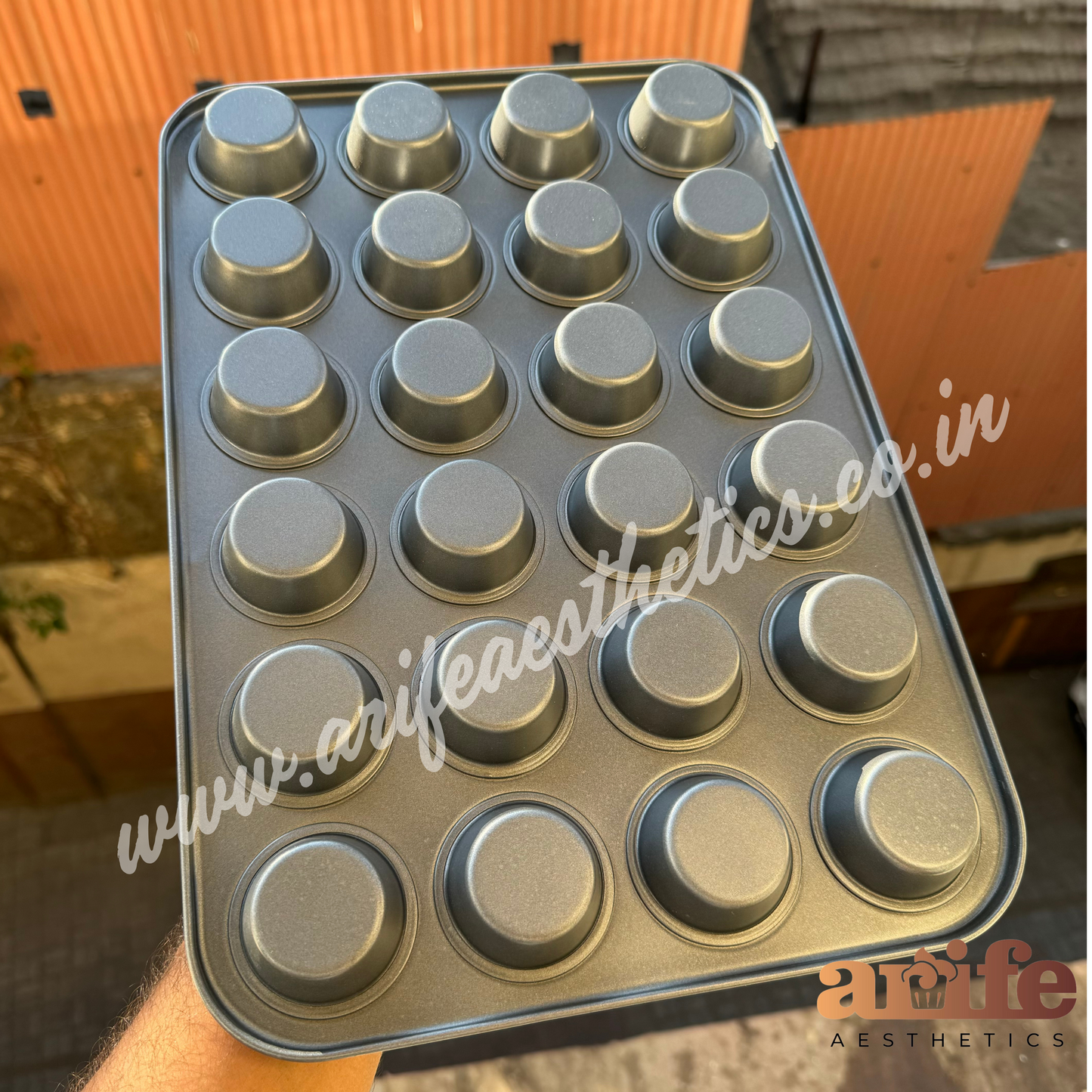 24 in 1 cupcake aluminium tray