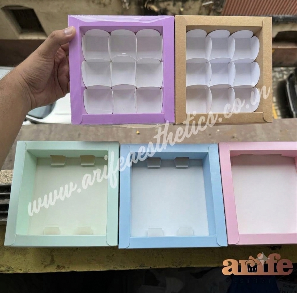 9 Cavity Chocolate Box (10pcs) | Blue