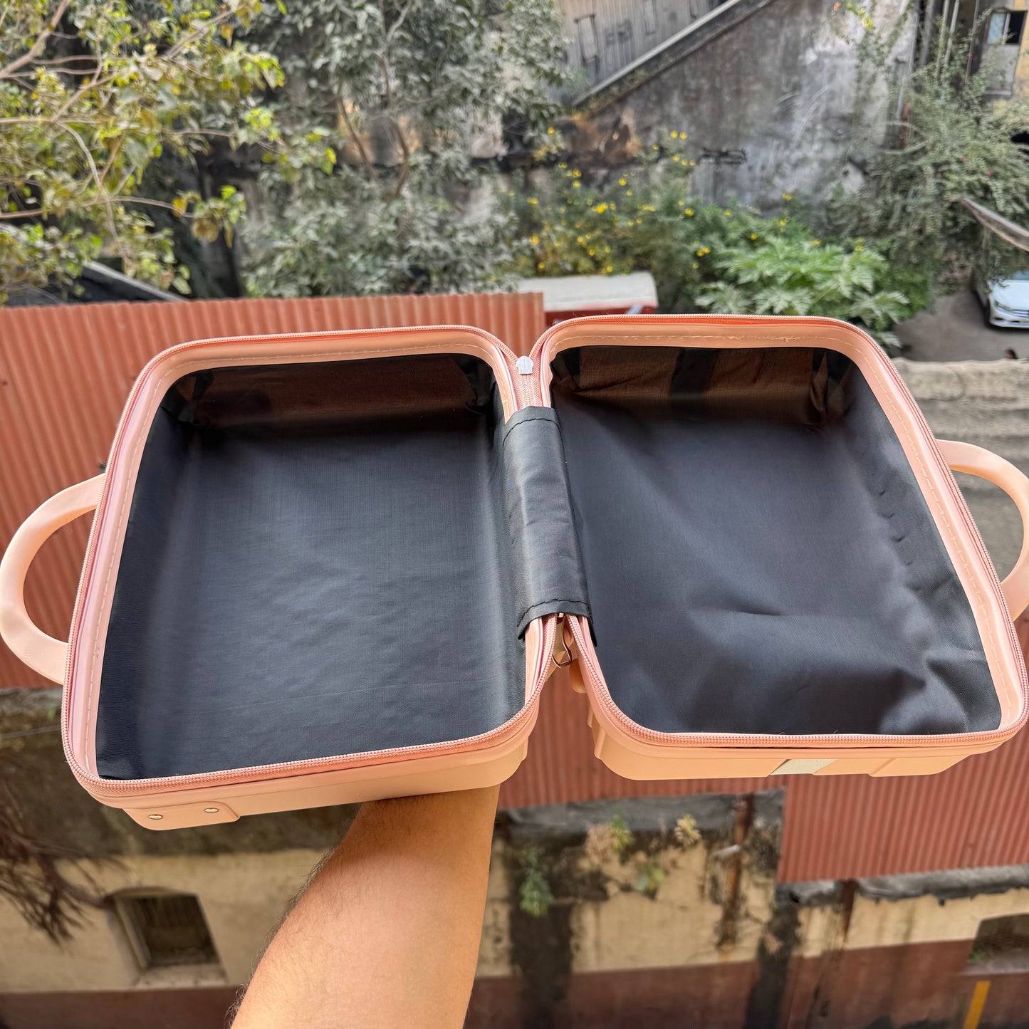 Skintone Mini Suitcase Packaging For Hamper 1pck