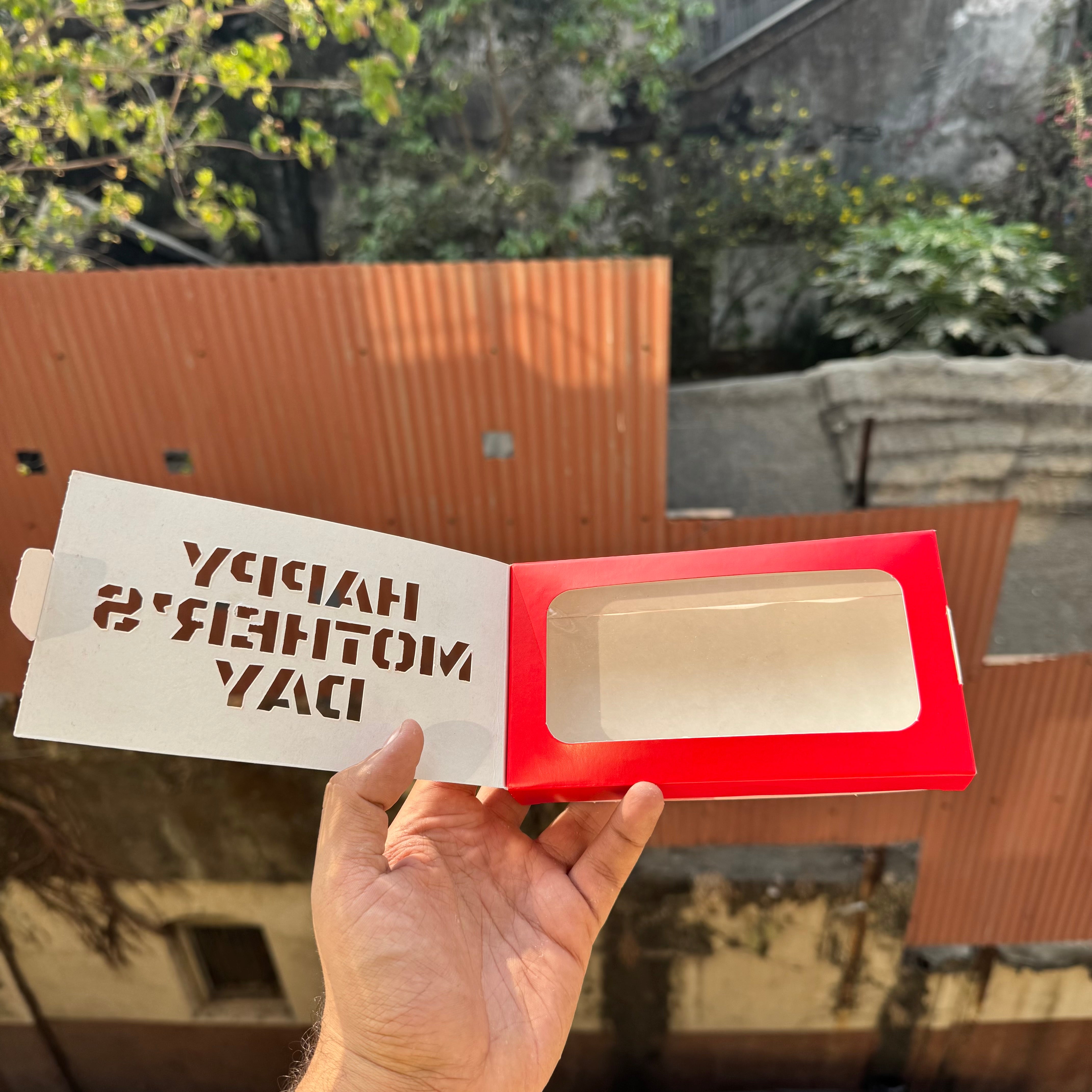 Red Mother’s Day Bar Box (10pc)