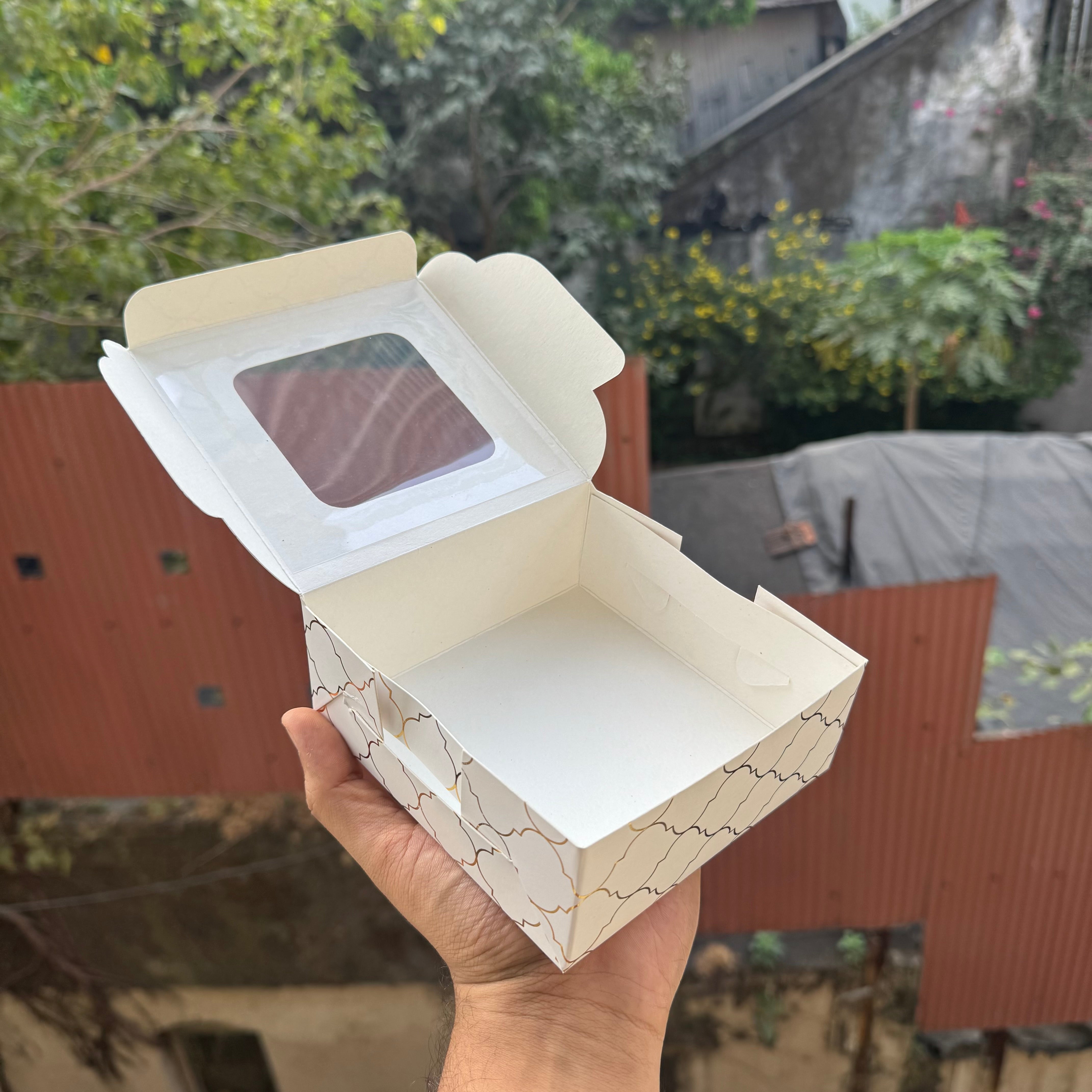 Moroccan Foil Box | 5x5x2inch | White & Gold (10pcs)