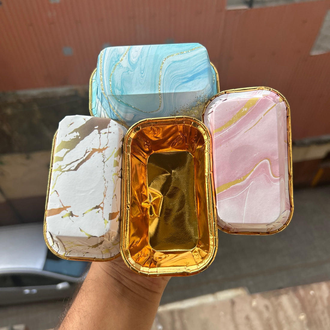 White Marble Metallic Loaf Liner