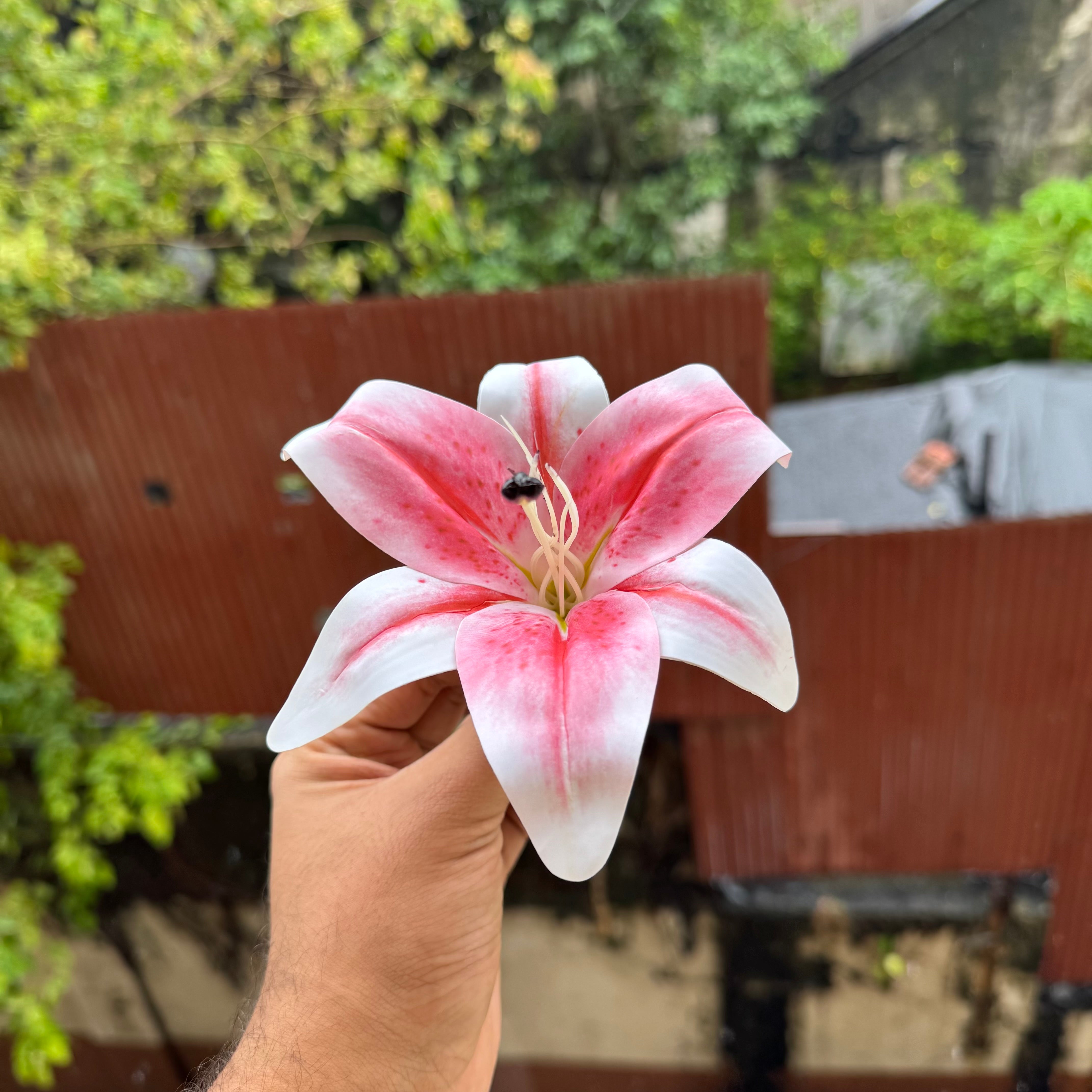 Artificial Lily Flower Pink 1pc - Arife.Aesthetics
