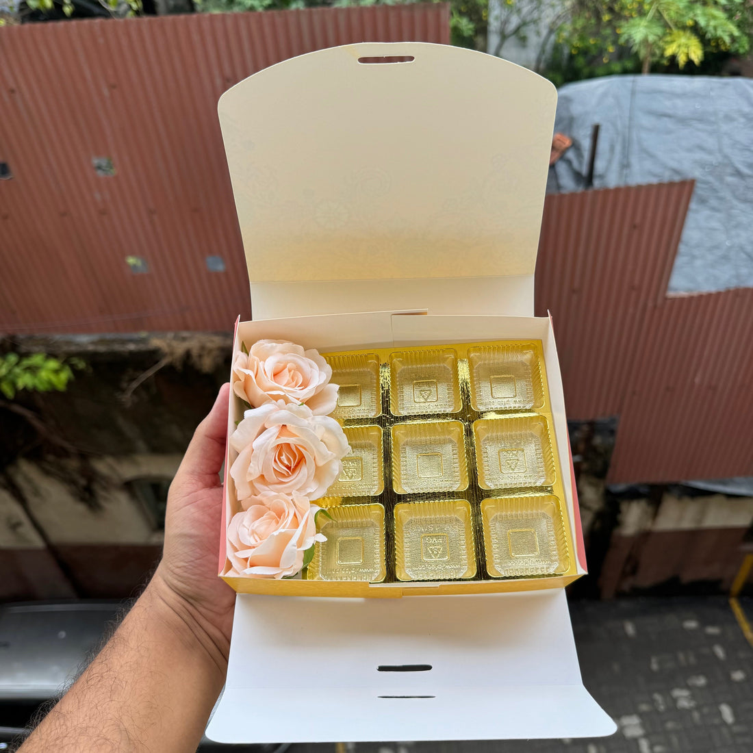 Chocolate Cavity Box - Sample Hamper - Arife.Aesthetics