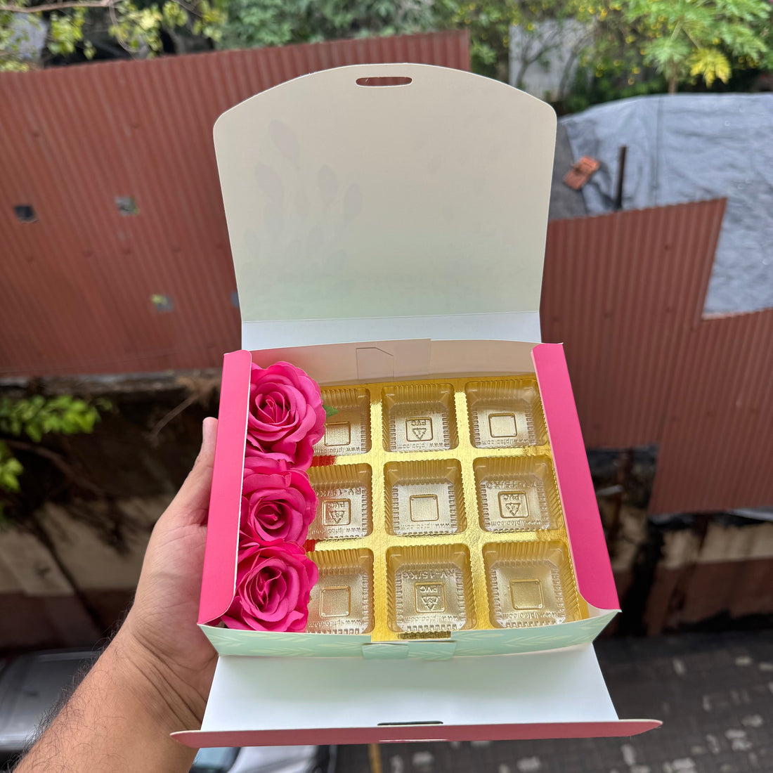 Chocolate Cavity Box - Sample Hamper - Arife.Aesthetics