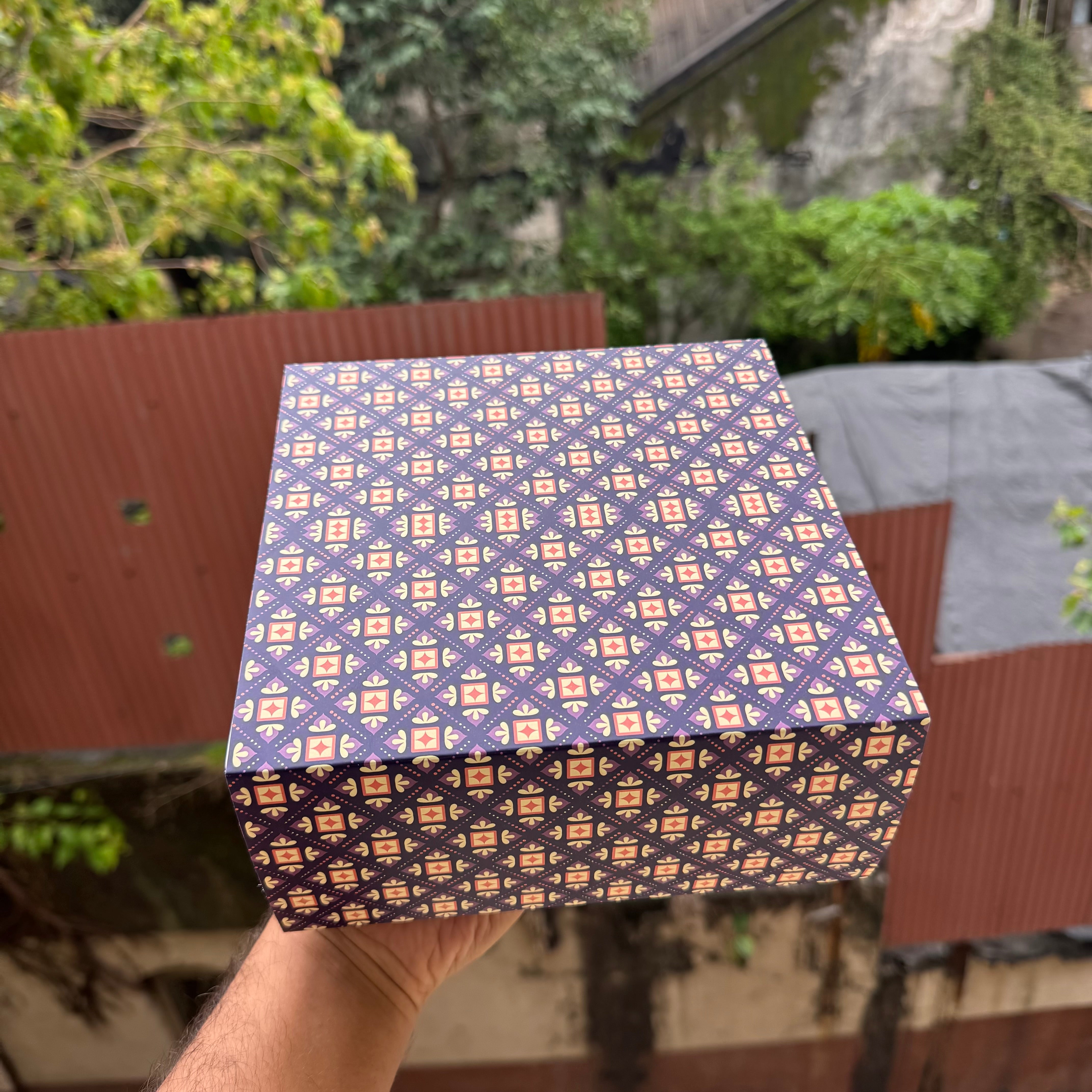 Festive Slider Box 7x7x3.5inch (10pc) - Arife.Aesthetics
