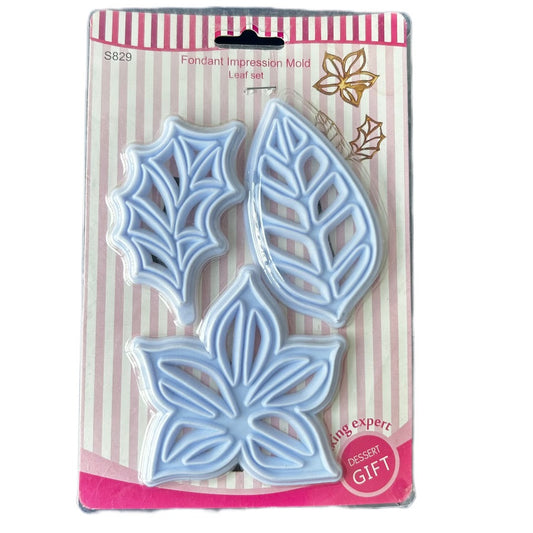 Leaf Set Plastic Cutters Set Of 3 Pcs