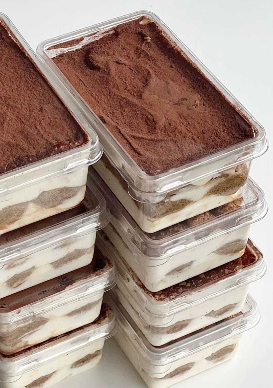 Trending Tiramisu Rectangle PVC PET Tub (10pc) - Arife.Aesthetics